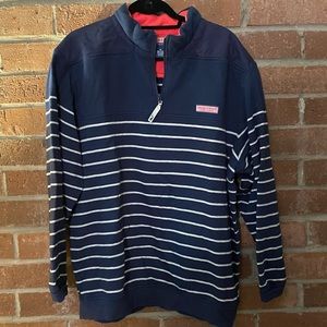 EUC Vineyard Vines quarter zip sweatshirt.  Size XL.